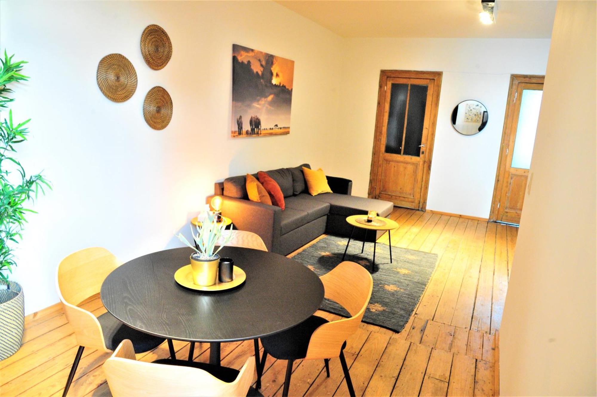 Boho Apartments - 2 Bedrooms Антверпен Экстерьер фото